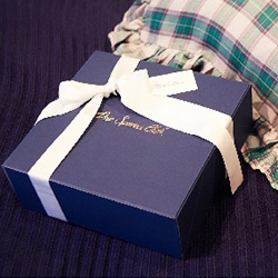 ペアルックで楽しめる ナイトウエア【 Priv. Spoons Club 】刺繍サービスも！