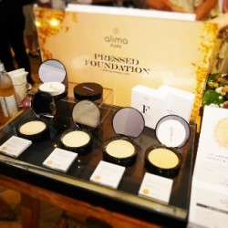 シルキーな美肌を素肌から【 alima PURE／アリマピュア 】