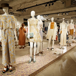 【リリーブラウン】2016春夏コレクション 1st