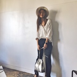 【本誌連動】白シャツ×デニム コーデ#3  美和子&萩花