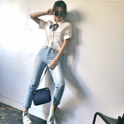 【本誌連動】白シャツ×デニム コーデ#1 リサ&夏恋