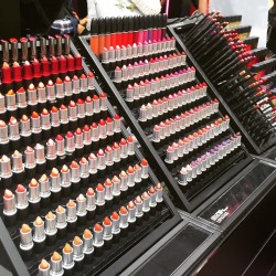 【M・A・C】表参道ヒルズ店リニューアル！