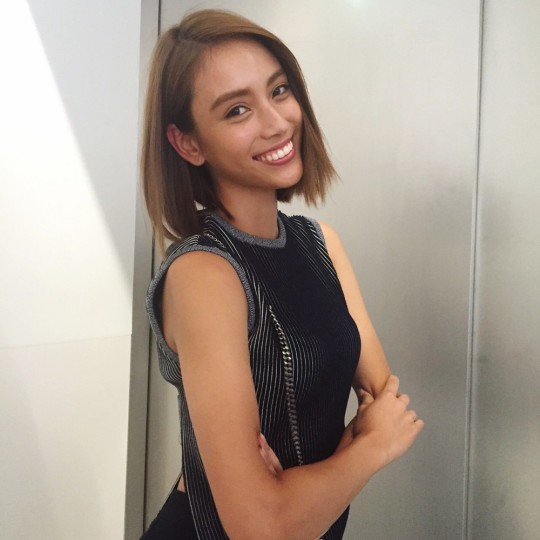 私服スナップ【滝沢カレン】