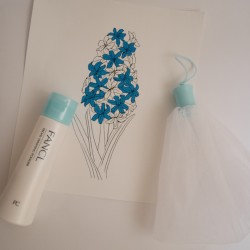 洗顔後も肌本来の潤いを保つ【ファンケル】 もっちり泡の洗顔料発売