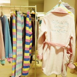 女の子同士のお泊りに【YUMMY MART】冬のルームウエア