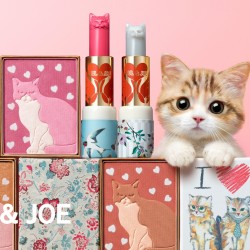 ネコのしっぽ♡ふわふわのパフ付き【ポール&ジョー】2017春新作