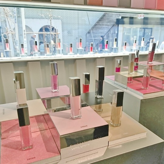 はやくも夏のコスメ速報！【RMK】ネイルカラーが生まれ変わる！