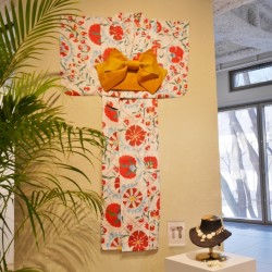 初！３００セット限定【リリーブラウン】の浴衣