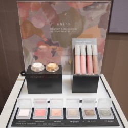 スキンケア発想のコスメでしっとり艶メイク【shiro:AW2017】