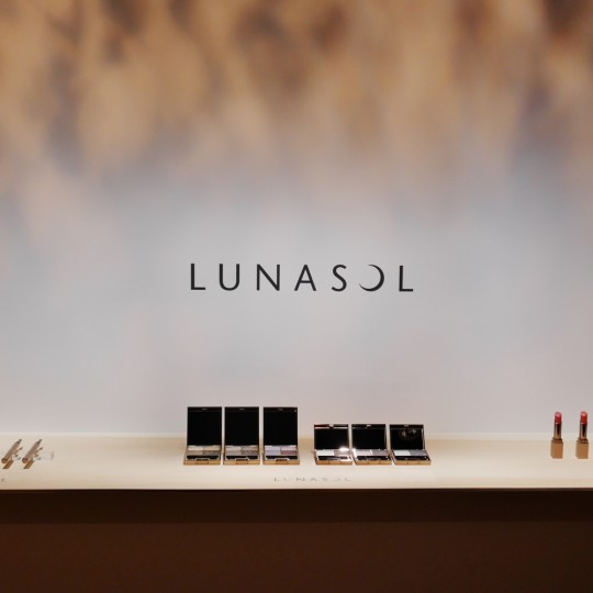 【ルナソル】2017秋のメイクアップコレクション速報！