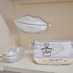 女の子の身近なアイテムがモチーフ【メムノン】新作小物