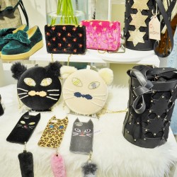 アニマル・恐竜モチーフがかわいい！【キャセリーニ】の秋冬新作