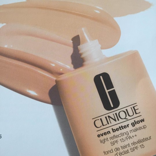 均一艶肌が叶う【CLINIQUE】秋の新作ファンデーション