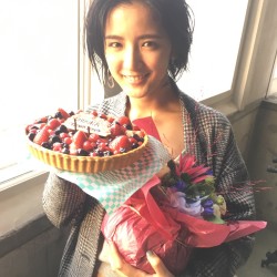 明後日発売のJJ11月号は【藤井萩花】のとじ込みBOOKつき！