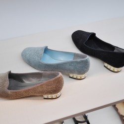 歩きやすくて機能的 お手ごろ価格のシューズ【プールサイド】2017ＡＷ