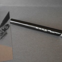 ラインを引かずに際立つ目もとにするには？【KATE】クッション埋めマーカーがおすすめ