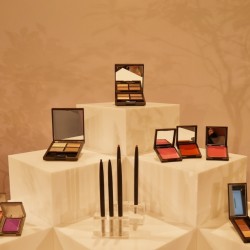 オーラを醸し出す絶妙な光と艶！洗練モードな【セルヴォーク】2018SSコレクション