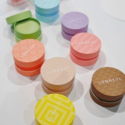 今までとちょっと違う！ソフトなツヤめき【ルナソル】新作アイシャドウ