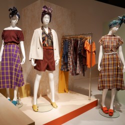 トレンドのチェックをビンテージ風に仕上げる【GU】SUMMER