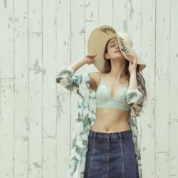 見た目もかわいい楽ちんブラ！トリンプがつくる【ブラレット】