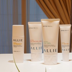 汗・水・摩擦に強く落ちにくい【ALLIE】UV 4アイテム