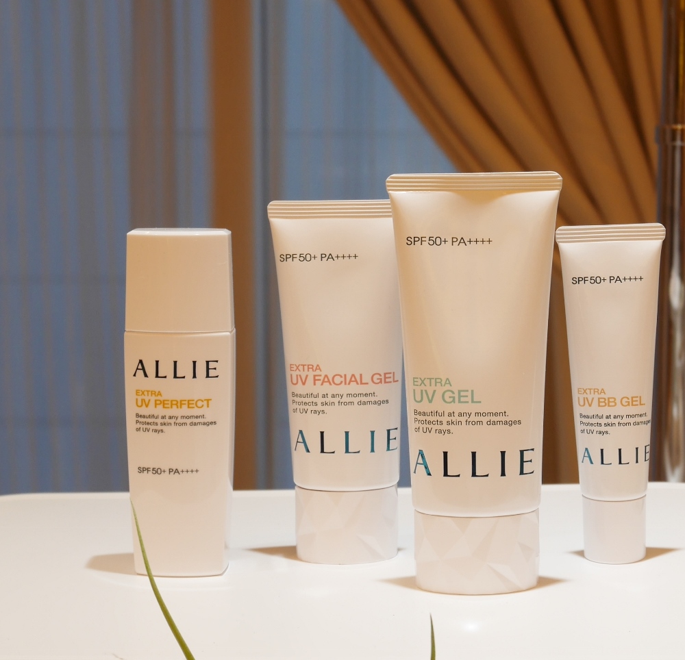 汗・水・摩擦に強く落ちにくい【ALLIE】UV 4アイテム