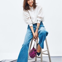 白シャツ×デニムを今っぽく見せる厳選3つのキーワード