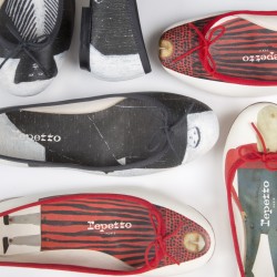 限定300足！Repetto×MayumiWatanabe Exclusive collaboration 発売