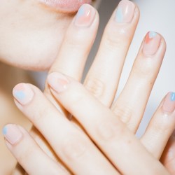 簡単セルフジェルネイル【グランジェ】4つのパステルカラー新色登場