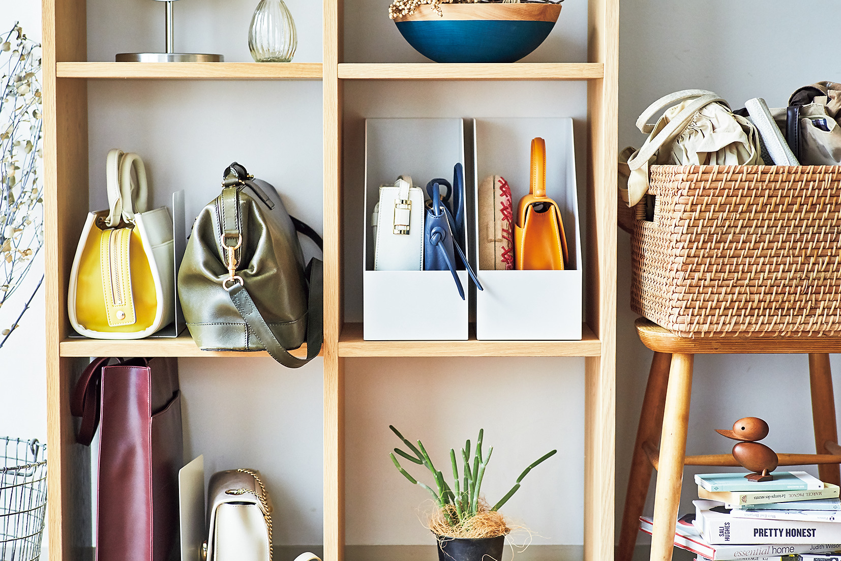 あなたの部屋がイケてないのは「見せ収納」がないせいだった…?!