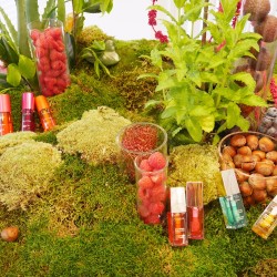 【クラランス初！】キスしても落ちない、カップにつかないリップステイン登場