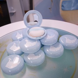 お泊りにもおすすめ！メイク効果があるスキンケアフェイスパウダー【エテュセ】