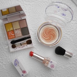 コスメに24K 配合！本物の輝きが手に入るビジューコレクション【コフレドール】