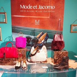 10%オフ！先行受注受付中【モード エ ジャコモ】おしゃれで履きやすい秋冬新作