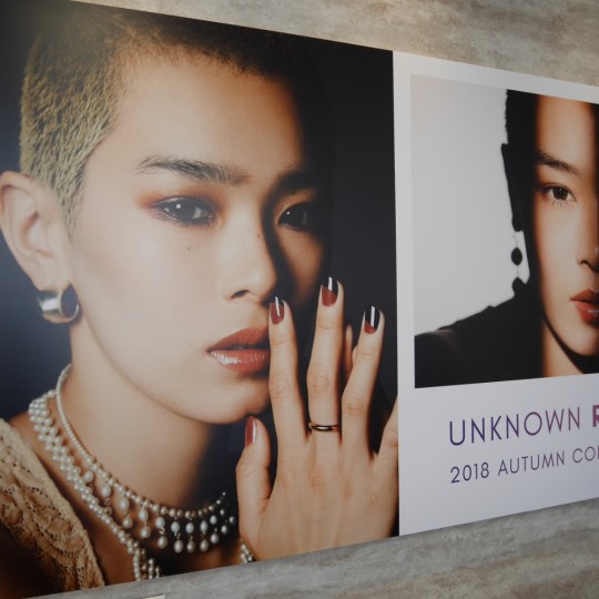 旬なレディライク感は ”温かな透明感とソフトな色っぽさ”【DAZZSHOP】秋の新作