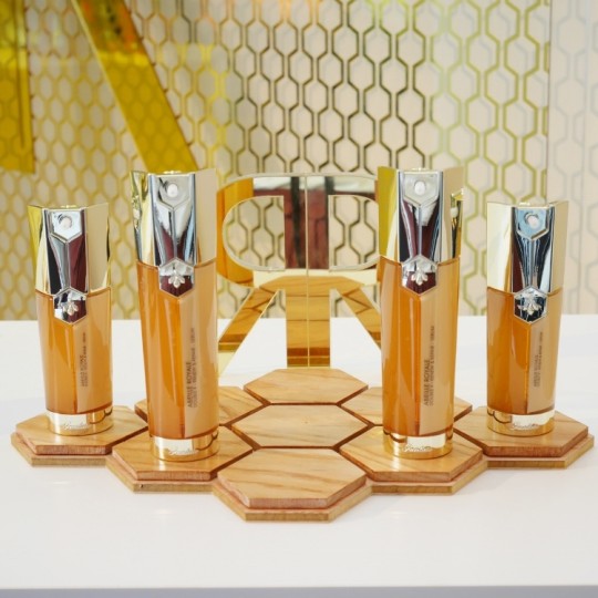 即効性にびっくり！刺激のないピーリングケアでなめらか肌