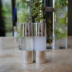 そのツヤは素肌？ファンデ？皮脂の質感を再現した『オイル』がすごい！