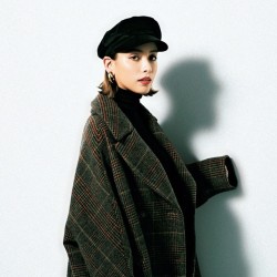 もう買った！？ あの人気ブランドのコートは売り切れ必至！