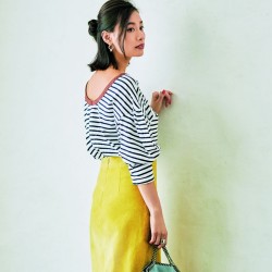 派手に見えるのはNG！きれい色をシンプルに着る方法４