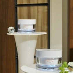 時短でコラーゲン再生も♡リッチタイプの時短ワンステップジェルはいかが？