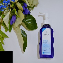 洗うほどに潤う、濃密テクスチャーの新感覚ミルククレンジング