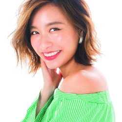 自撮りがうまい関西美人が「全方位モテメーク」で使う10アイテムって？