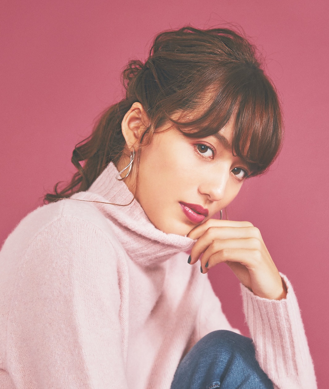 100均グッズだけでできる！5分で簡単ヘアアレンジ4選
