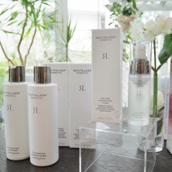 ボリューム＆スカルプケア！まつげ美容液のパイオニアからヘアケア製品が登場