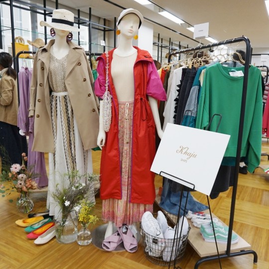 お仕事でもオフでもOK！人気ブランドでチェックする次なるトレンド