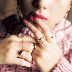 恋愛力がUPする、ピンク小物が絶対ほしい♡