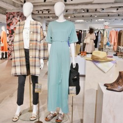 「ミラオーウェン」洗練されたオトナのコーデが叶うアースカラーに注目♡