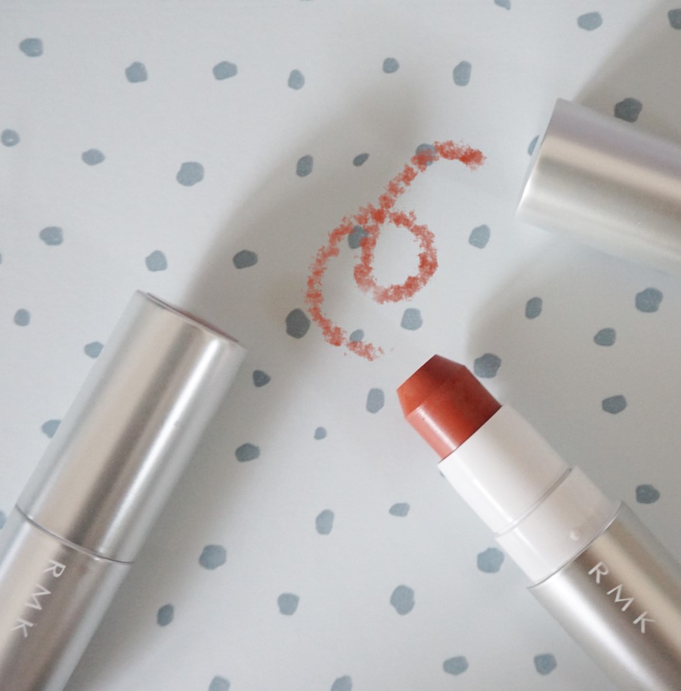 ＼完売／「RMK」1本3役のマルチクレヨンでおしゃれなオレンジメークが簡単！