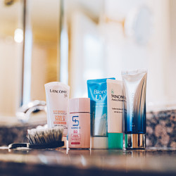 リゾートでも絶対焼けない!?2019年版最強の日焼け止め８選