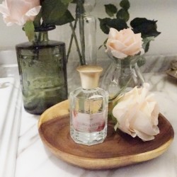 ＼香水・初心者さんも／まるでボディミストな「夏のモテ香水」は気軽に使える♪